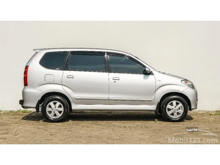 2011 Toyota Avanza G MPV