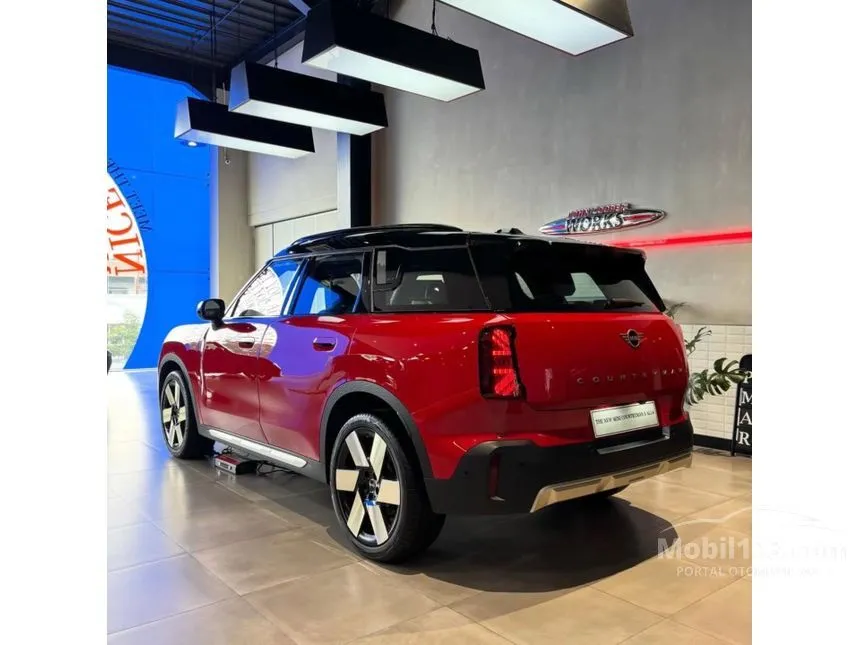 2025 MINI Countryman S ALL4 Favoured Trim SUV
