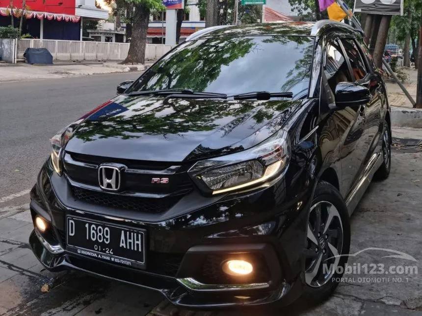 Jual Mobil Honda Mobilio 2018 RS 1.5 di Jawa Barat Automatic MPV Hitam Rp 208.000.000