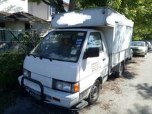 2009 Nissan C22 Lorry 1.5 with Stainless Steel Base