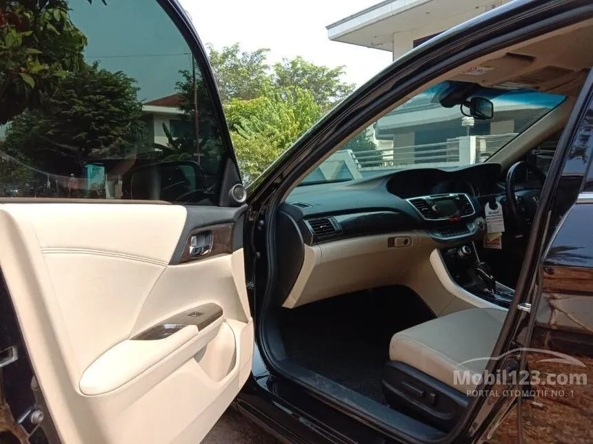 2013 Honda Accord VTi-L Sedan