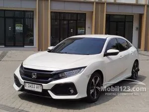 2019 Honda Civic 1.5 E Hatchback
