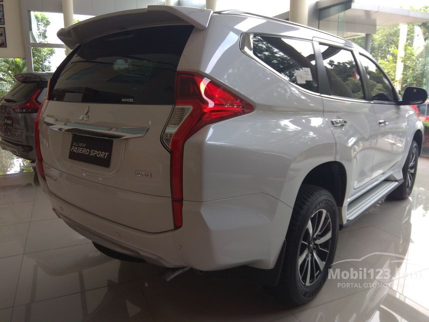 Jual Mobil  Mitsubishi Pajero  Sport  2019 Dakar  2 4 di Jawa 