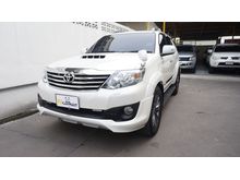 2014 Toyota Fortuner 3.0 (ปี 12-15) TRD Sportivo SUV AT