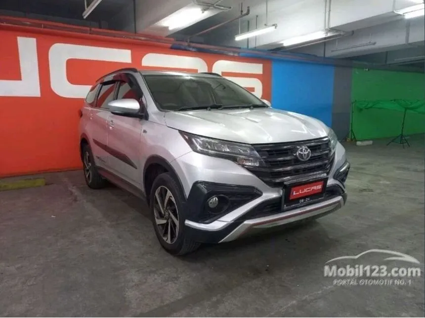 Jual Mobil Toyota Rush 2019 TRD Sportivo 1.5 di DKI Jakarta Automatic SUV Silver Rp 200.000.000