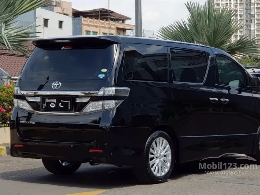 2012 Toyota Vellfire ZG MPV