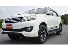 2012 Toyota Fortuner 3.0 (ปี 12-15) V SUV AT