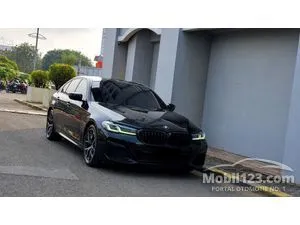 2023 BMW 520i 2.0 M Sport Sedan
