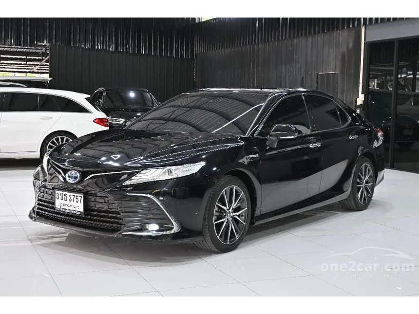 2022 Toyota CAMRY HEV Premium Sedan