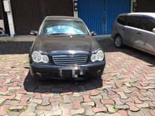 2004 Mercedes-Benz C240 2.6 Classic Sedan