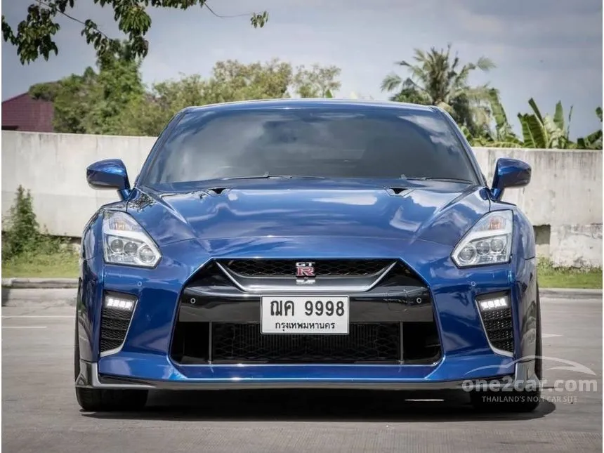 2011 Nissan GT-R Coupe