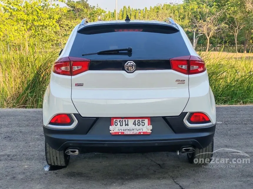 2016 MG GS X Sunroof (Two-Tone) SUV