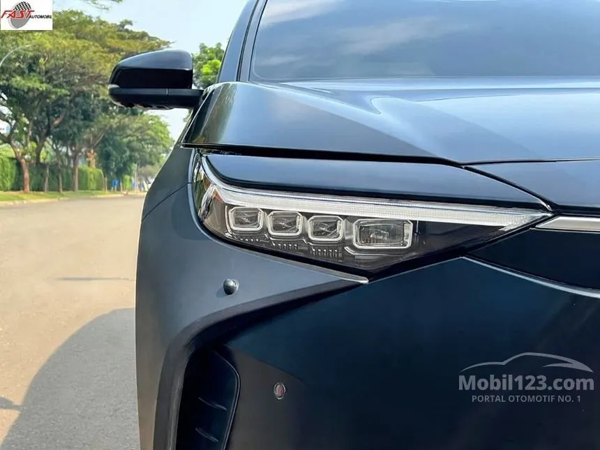 2023 Toyota BZ4X (1 Tone) SUV