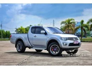 2013 Mitsubishi TRITON 2.5 GLX Plus Mega Cab Pickup