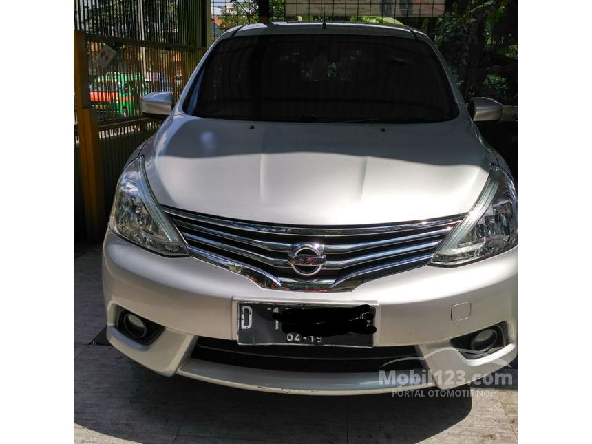 2014 Nissan Grand Livina XV MPV