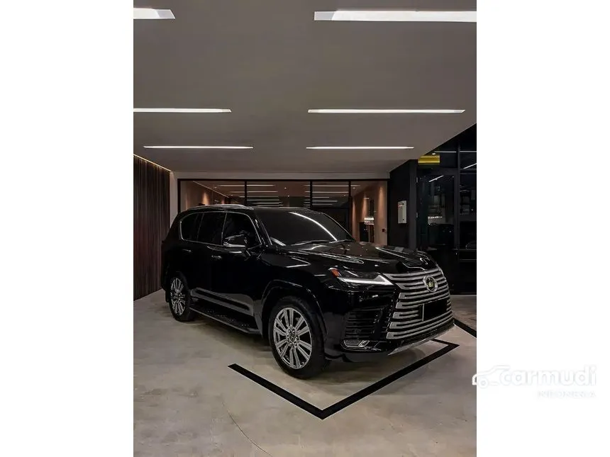 2024 Lexus LX 600 VIP SUV