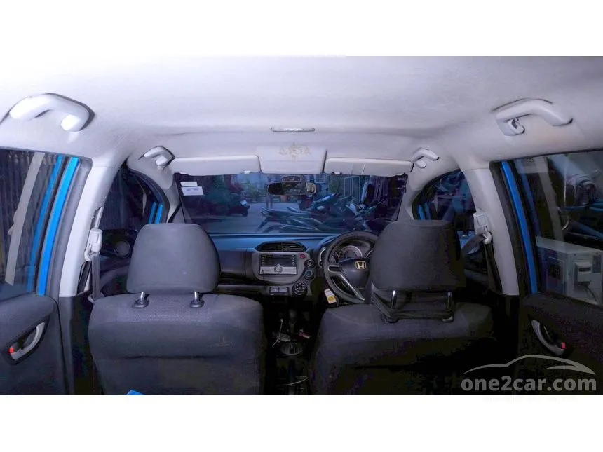 2009 Honda JAZZ V Hatchback