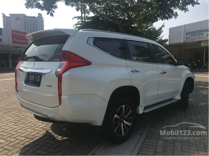  Jual  Mobil  Mitsubishi Pajero  Sport 2021 Dakar 2 5 di Jawa 