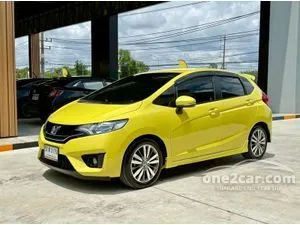 2016 Honda JAZZ 1.5 SV Hatchback