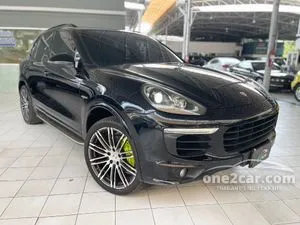 2016 Porsche CAYENNE 3.0 S E-Hybrid SUV