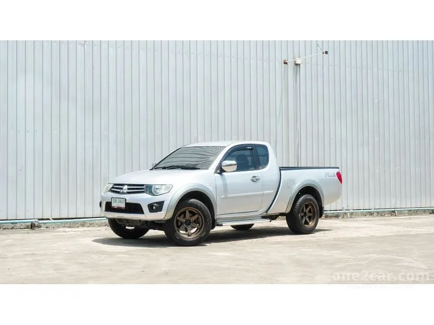 2019 Mitsubishi TRITON GLS Plus Mega Cab Pickup
