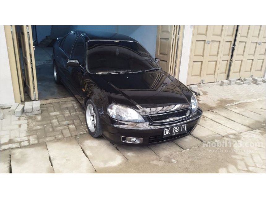 Jual Mobil  Honda  Civic  2000 1 6 di Sumatera Utara Manual 