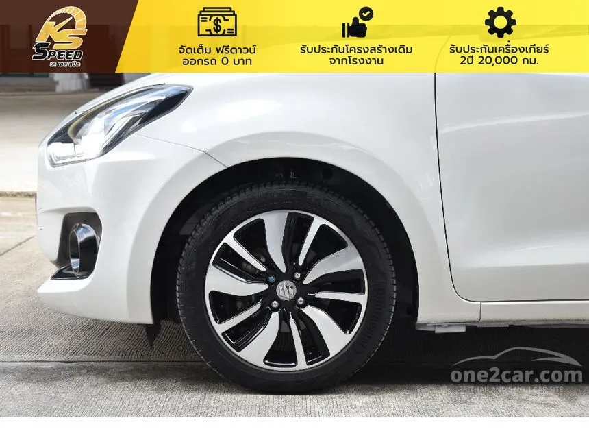 2022 Suzuki SWIFT GLX Hatchback