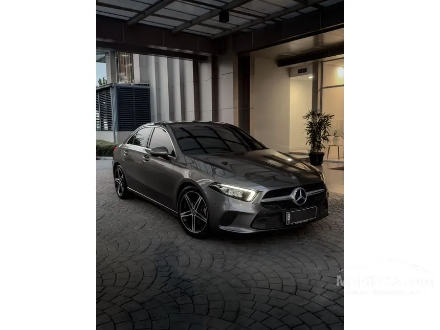 2019 Mercedes-Benz A200 progressive line Sedan