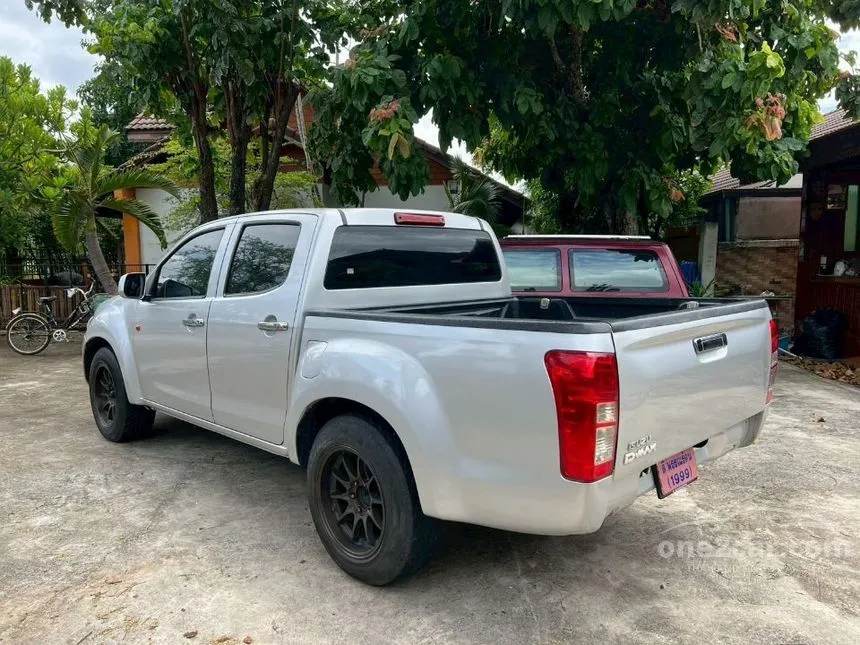 2017 Isuzu D-MAX S Cab-4 Pickup