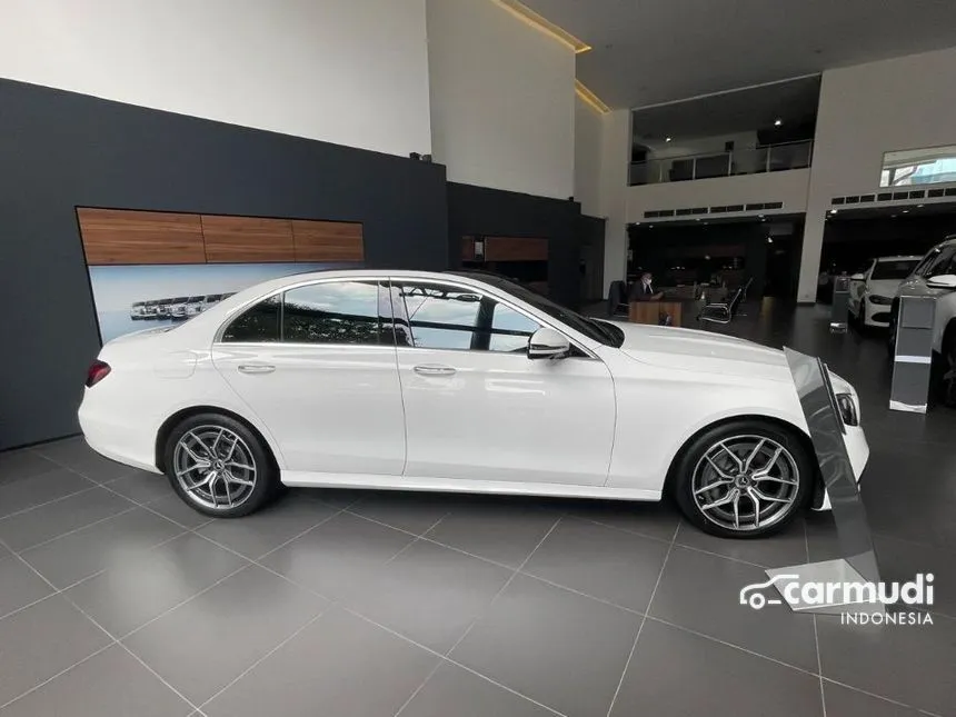 2023 Mercedes-Benz E300 AMG Line Sedan