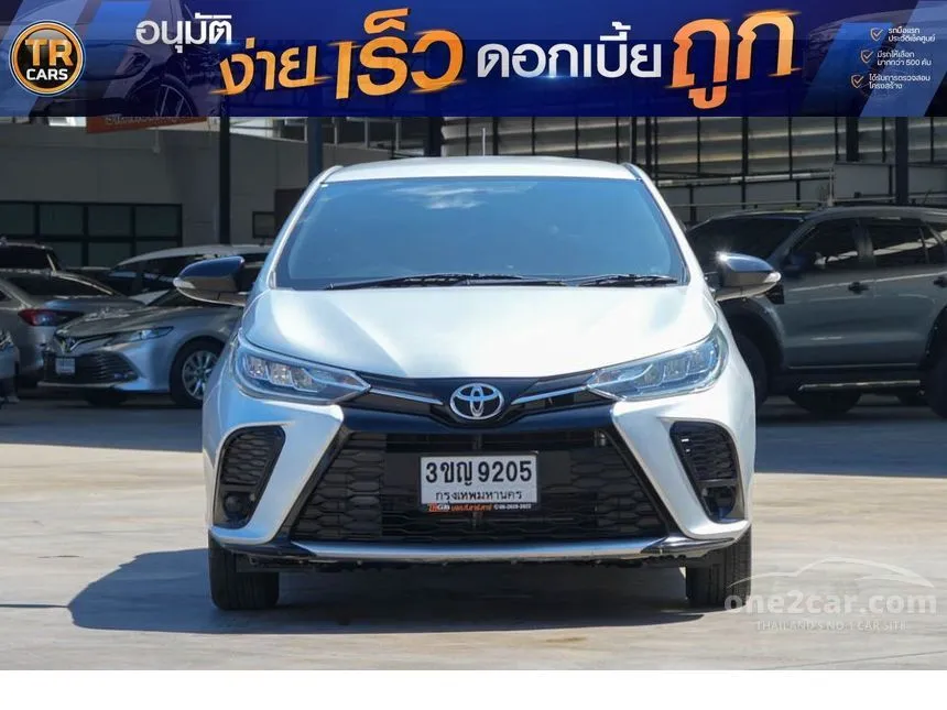 2022 Toyota YARIS Sport Hatchback