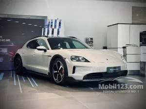 2025 Porsche Taycan 4S Cross Turismo Wagon