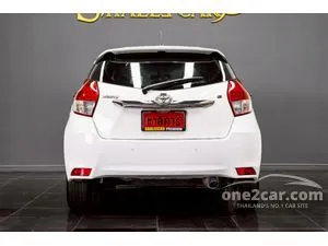 2014 Toyota YARIS 1.2 E Hatchback