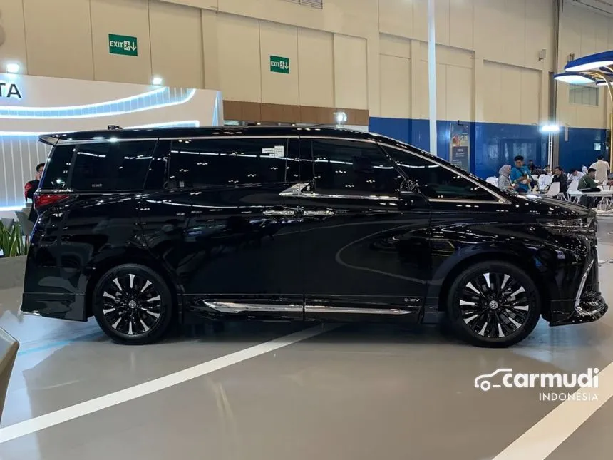 2025 Toyota Alphard HEV (Non Premium Color) MPV