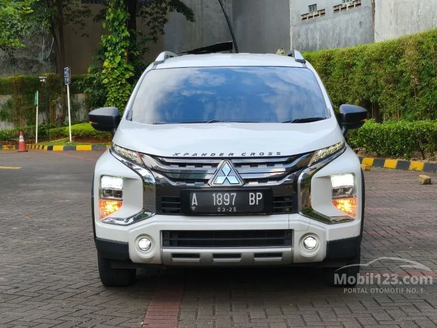 Jual Mobil Mitsubishi Xpander 2020 CROSS Premium Package 1.5 di Banten Automatic Wagon Putih Rp 215.000.000
