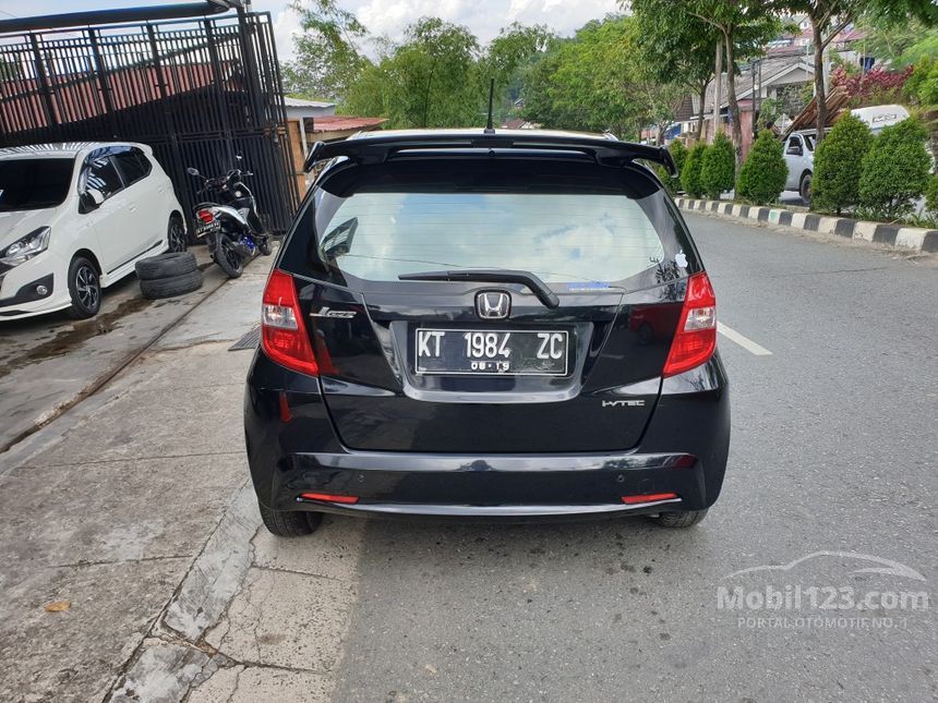 Jual Mobil  Honda  Jazz  2014 S 1 5 di  Kalimantan Timur 