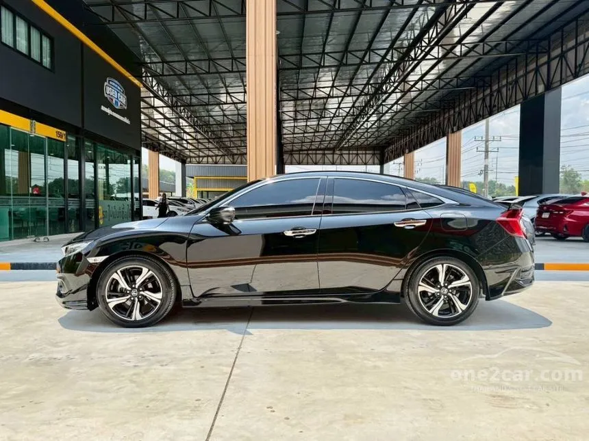 2016 Honda CIVIC Turbo RS Sedan