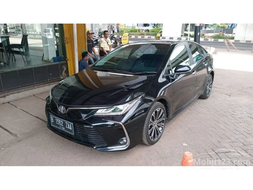 2021 Toyota Corolla Altis V Sedan