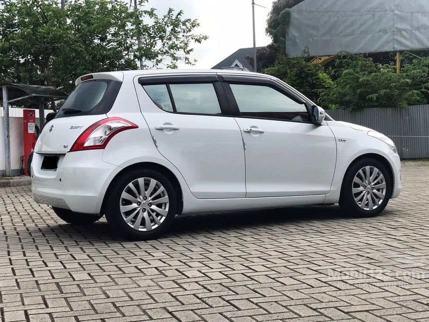 Jual Mobil Suzuki Swift 2015 GX 1.4 di DKI Jakarta 