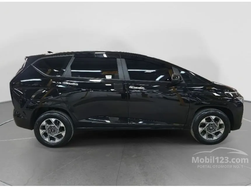 2024 Hyundai Stargazer Prime MPV