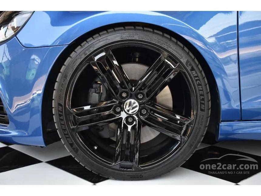 2010 Volkswagen Golf R Hatchback