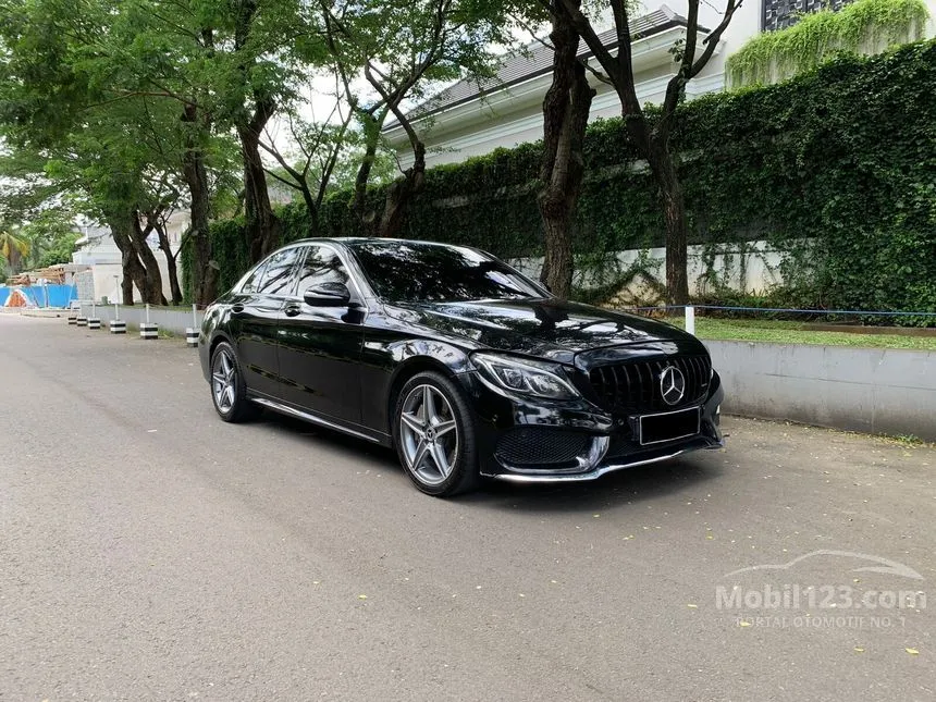 2014 Mercedes-Benz C250 AMG Sedan