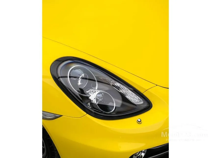 2013 Porsche Cayman Standard Coupe