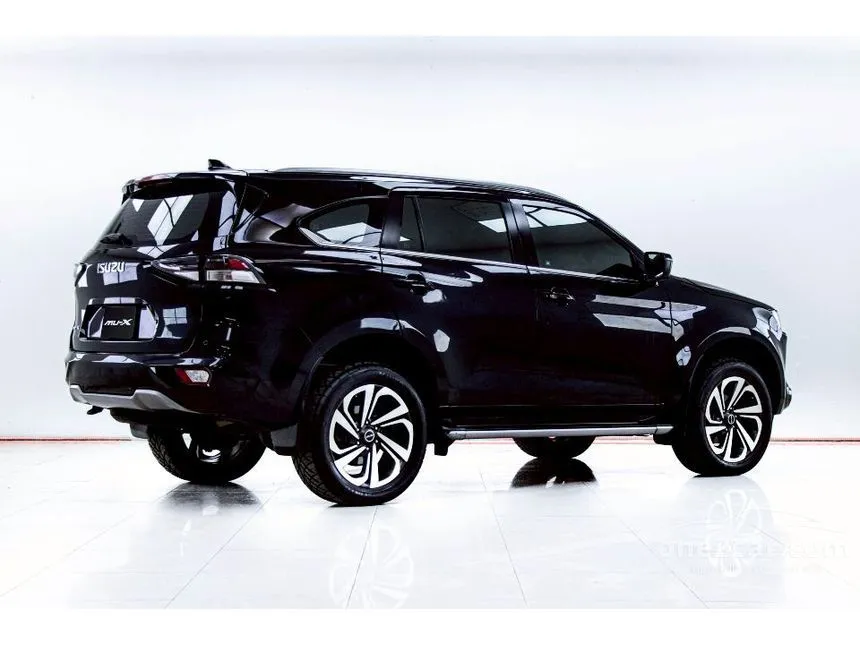 2021 Isuzu MU-X Ultimate SUV