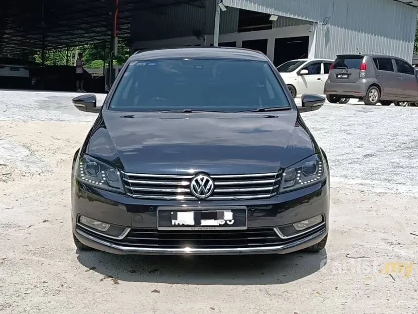 2012 Volkswagen Passat TSI Sport Sedan