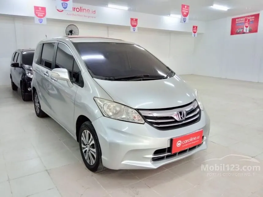 Jual Mobil Honda Freed 2013 S 1.5 di DKI Jakarta Automatic MPV Silver Rp 144.000.000