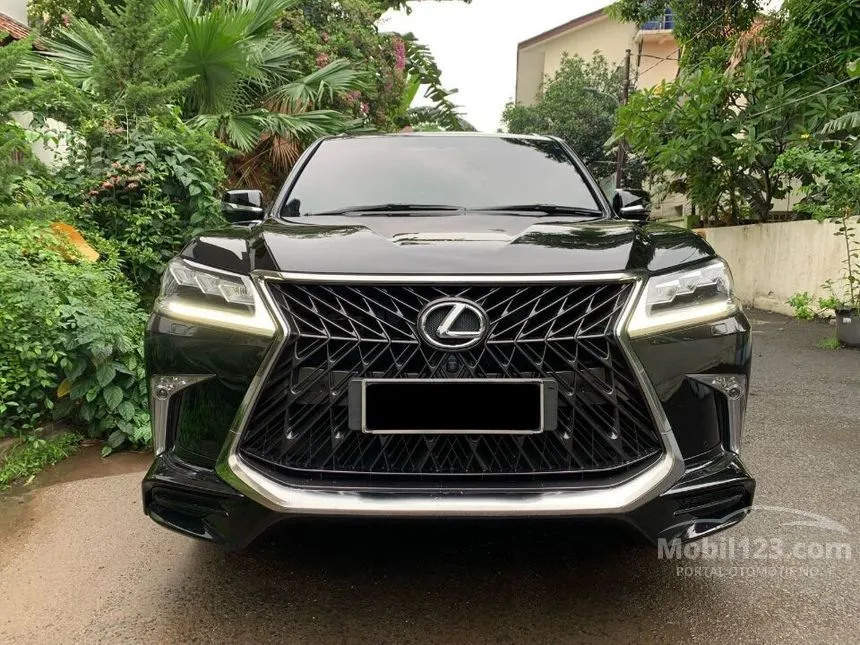 Jual Mobil Lexus LX570 2018 5.7 di DKI Jakarta Automatic SUV Hitam Rp 2.300.000.000