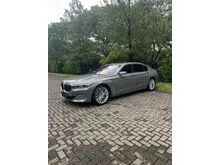 2019 BMW 740Li 3.0 Opulence Sedan Nardo Grey (Faktur 2022) Odo 17 Rb (TERMURAH)