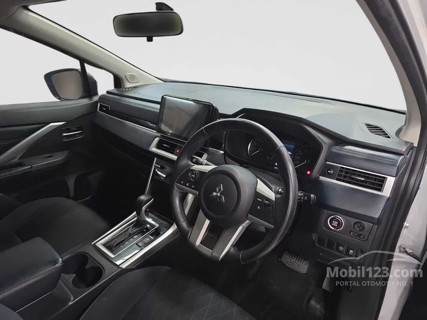 2021 Mitsubishi Xpander Cross MPV