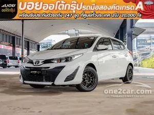 2017 Toyota YARIS 1.2 E Hatchback